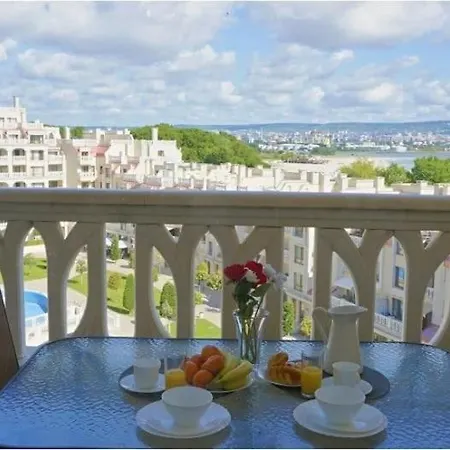 Above The Sea Luxury Appartement Varna
